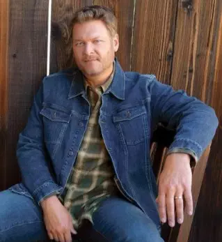 Blake Shelton height and weight. How tall is Blake Shelton, Blake Shelton weight