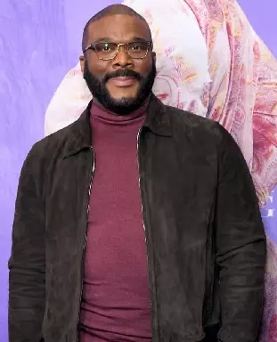 Tyler Perry height and weight - How tall is Tyler Perry - Tyler Perry weight