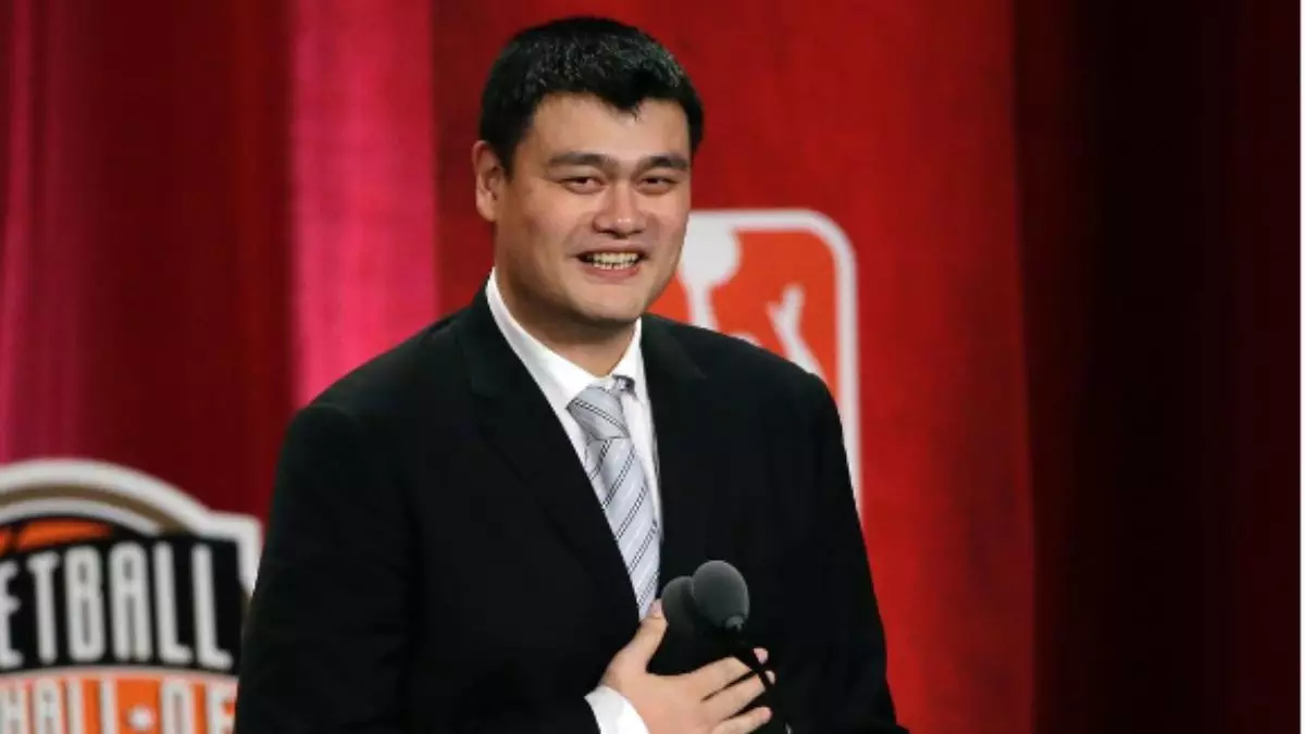 Find Out Yao Ming Height And Weight Here (Verified)