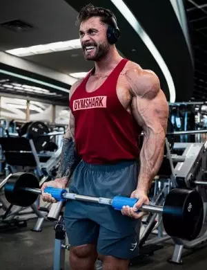 Chris Bumstead height and weight. How tall is Chris Bumstead, Chris Bumstead weight