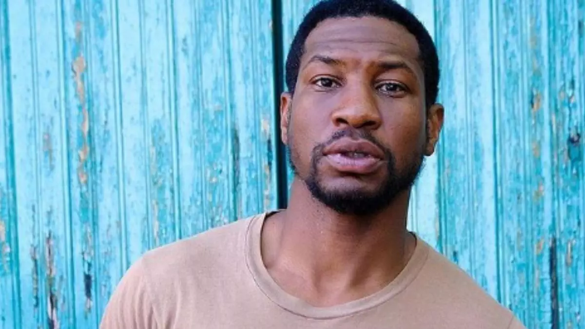 Jonathan Majors height and weight. How tall is Jonathan Majors. Jonathan Majors weight