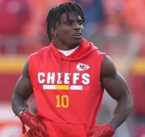 Tyreek Hill height and weight. How tall is Tyreek Hill, Tyreek Hill weight