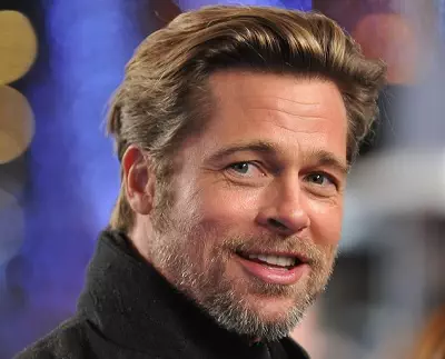 Brad Pitt eye color, What is Brad Pitt eye color, Brad Pitt blue eye color