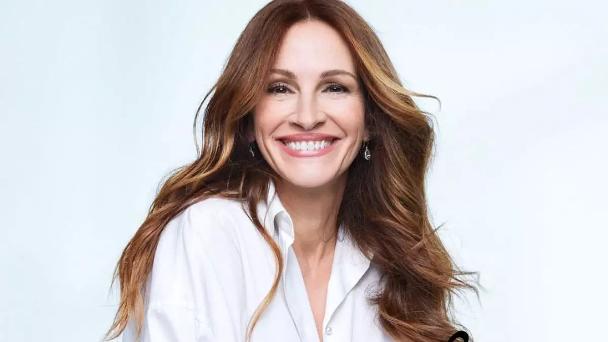 Find Out Julia Roberts Height and Weight Here