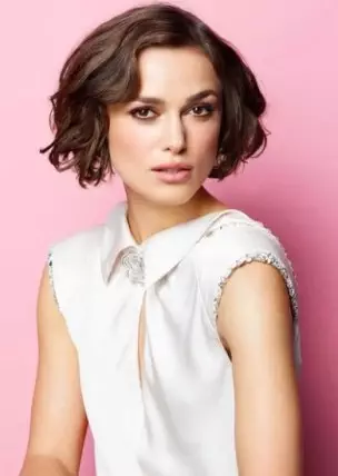 Keira Knightley height and weight. How tall is Keira Knightley, Keira Knightley weight