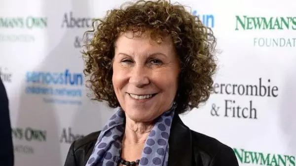 Rhea Perlman height and weight. How tall is Rhea Perlman. Rhea Perlman weight