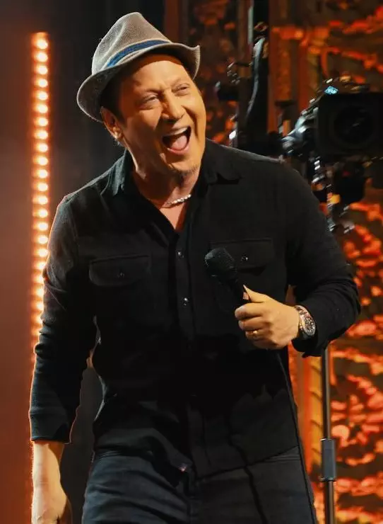 Rob Schneider height and weight. How tall is Rob Schneider, Rob Schneider weight